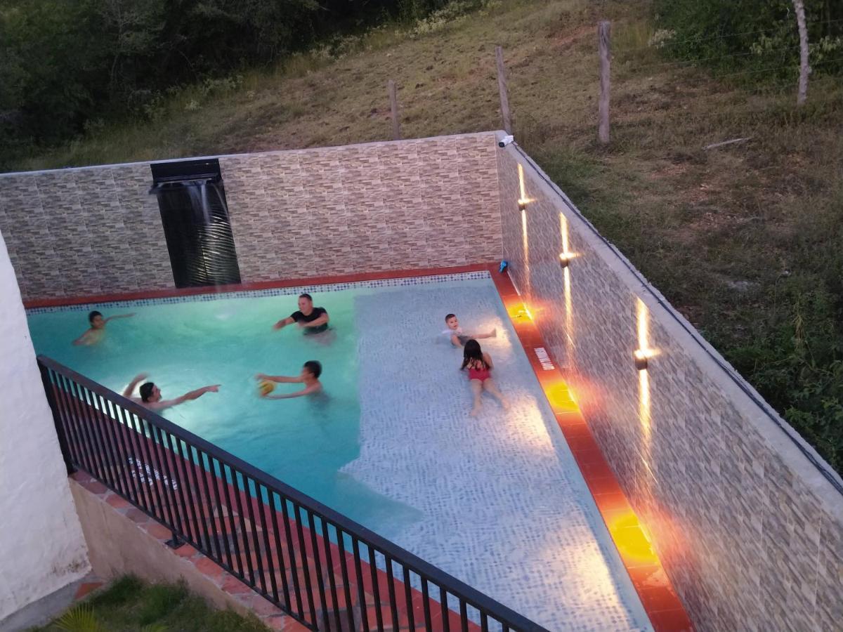 Cosmos Tatacoa Hotel Villavieja Luaran gambar