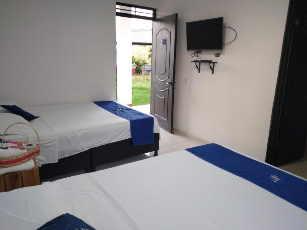 Cosmos Tatacoa Hotel Villavieja Luaran gambar